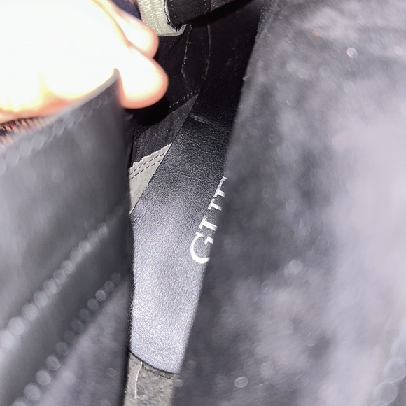 Guess Pointed Toe Snake Skin Stilettos - Picture 7 of 8